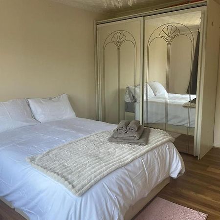 Single And Doubles Rooms Close To Central ロンドン エクステリア 写真