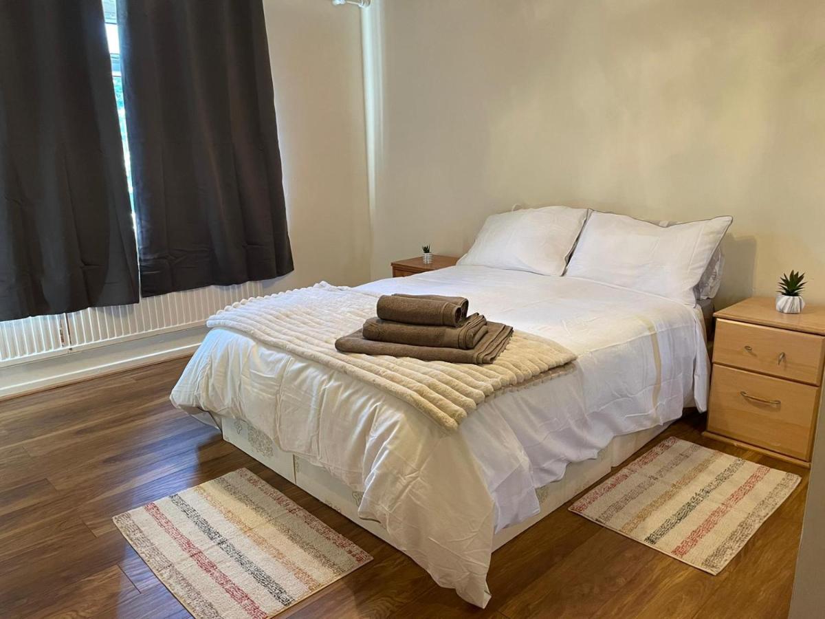Single And Doubles Rooms Close To Central ロンドン エクステリア 写真