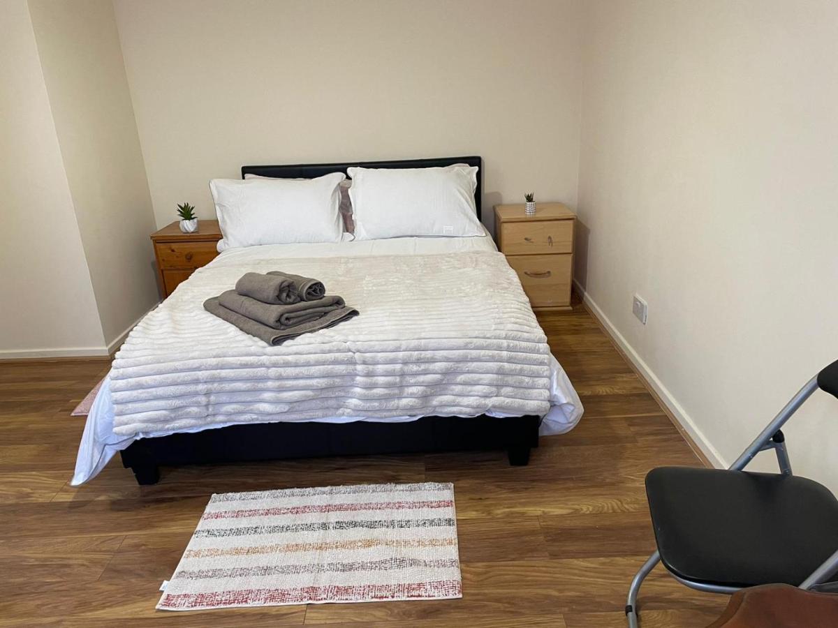 Single And Doubles Rooms Close To Central ロンドン エクステリア 写真